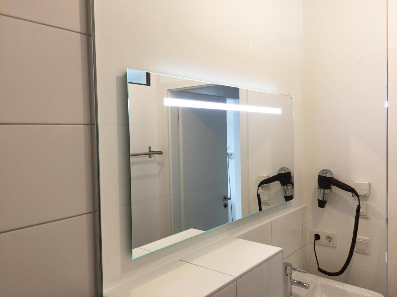 Ferienwohnung An Der Historischen Stadtmauer Rostock Luaran gambar